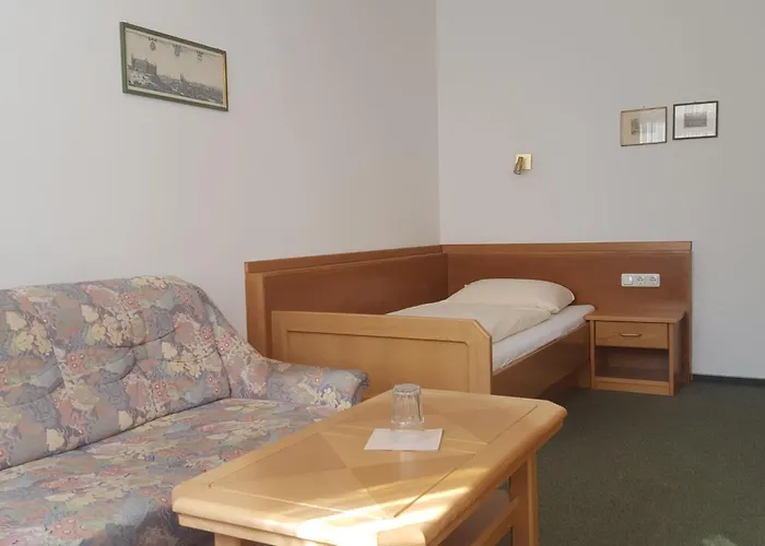Apartmenthaus Salzburger Hof * 巴特莱辛哈尔